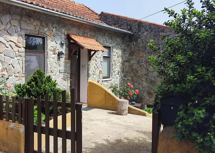 Alojamento Casa Do Cabeco Alombada